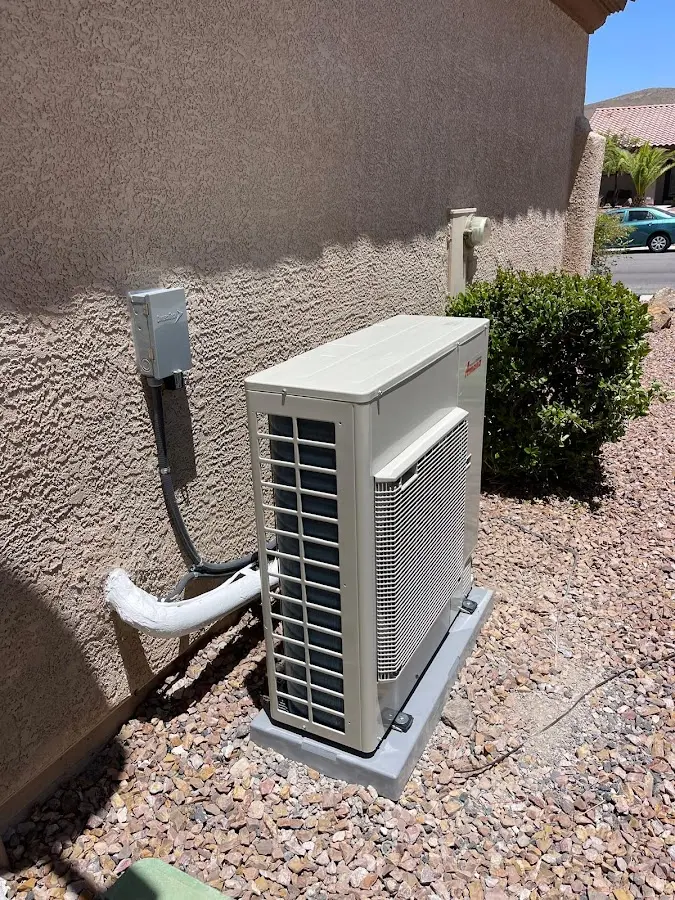 Residential air conditioning condenser unit in Boerne
